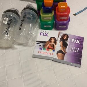 Beachbody 21 Day Fix storage containers with Shaker Bottles